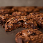 cookies artisanales au chocolat et pépites de chocolats